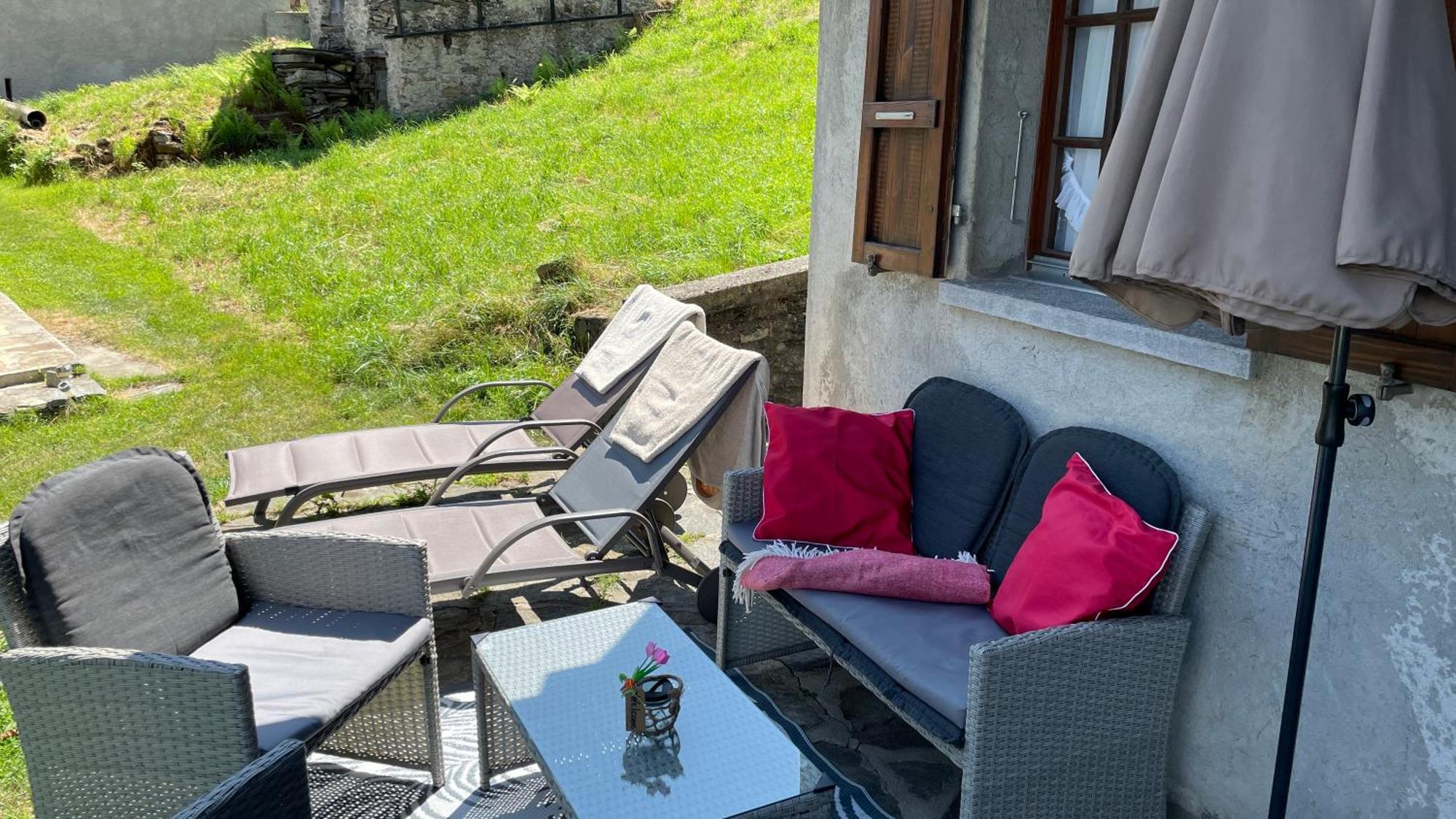 Ferienwohnung Rustico Ai Monti Cadenazzo Buitenkant foto